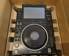 Pioneer DJ CDJ-3000 - excellent condition