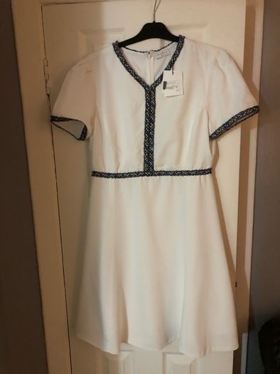 Ladies BNWT stunning Sandro Paris dress size 42