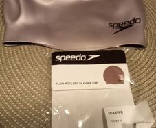 New Speedo swimming hat silicone silver