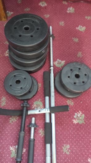 HOME GYM SET 27.5kg Plates + 12kg Kettlebell 40