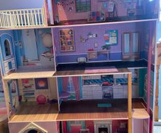 Doll House with Furniture