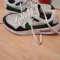 Nike Air Runners Size Uk 4