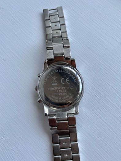 Red Herring unisex watch, silver, like new, barely used