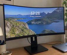 34 Philips Curved Wqhd Monitor Brand New And Never Used