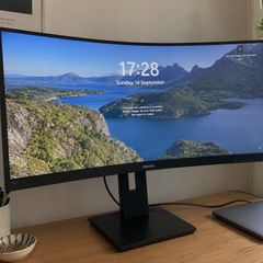 34 Philips Curved Wqhd Monitor Brand New And Never Used