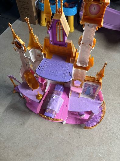 Disney Princess Castle Playhouse