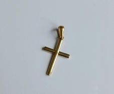 Solid 9ct gold cross pendant
