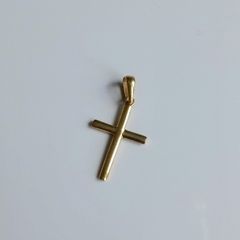 Solid 9ct gold cross pendant