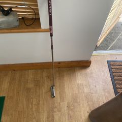 Odyssey golf putter