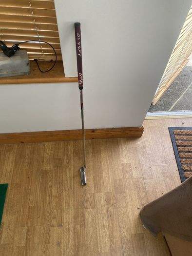 Odyssey golf putter