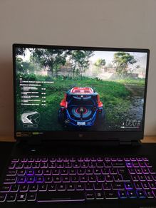 RTX 4070 Acer Predator Helios Neo 16"
