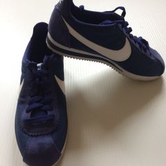 Nike size 5.5 UK