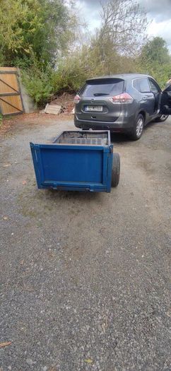 heavy duty small trailer fully breaked