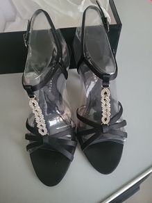 Roland Cartier heels