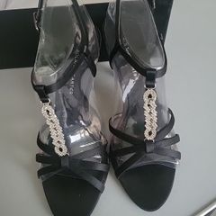 Roland Cartier heels