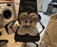 gaming chair
