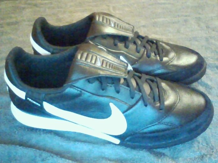 nike premier III astro turf football size 8.5
