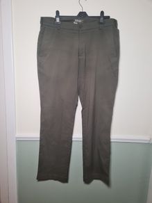 mens NIKE golf tour performance Dri fit trousers pants green Size W 36 L 32