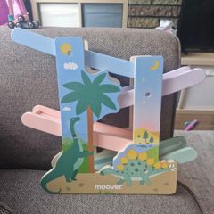 Wooden Dinosaur Rolling Game