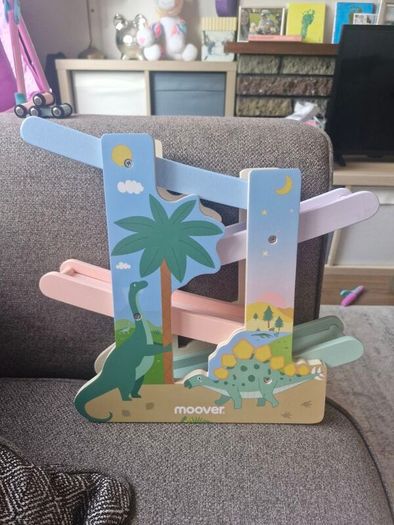Wooden Dinosaur Rolling Game