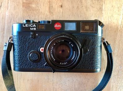 Leica M6