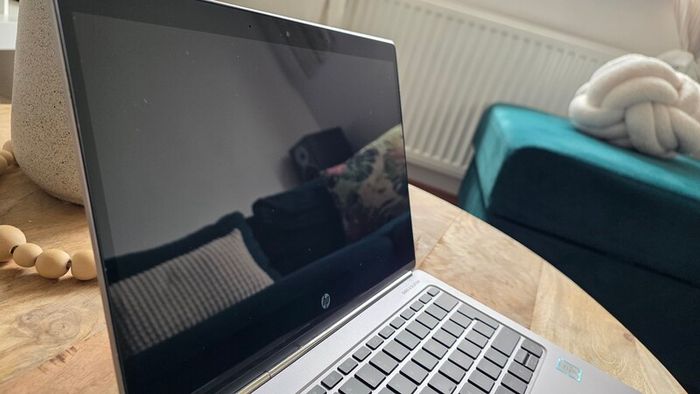 hp Folio core M7 8gb 256ssd
