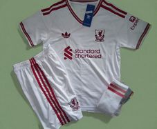 Liverpool 26/27 Kids Full Kit , Size : 8/9 Yrs