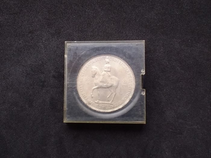 United Kingdom : 1953 Queen Elizabeth II Coronation Crown