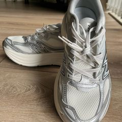 Brand New Camel Active Silver & White Running Shoes - Size UK 7 / EU 41