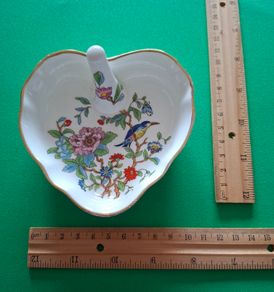 Aynsley Bone China Trinket Dish / Ring Holder
