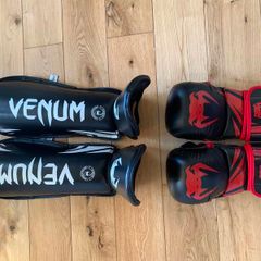 MMA gloves and shin guards. Size M