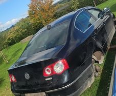 vw passat breaking