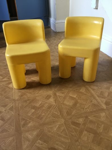 Little tikes chair