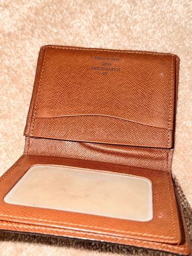 Louis Vuitton Card ID holder