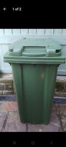 Wheelie bin