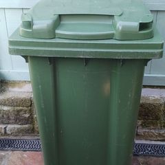 Wheelie bin