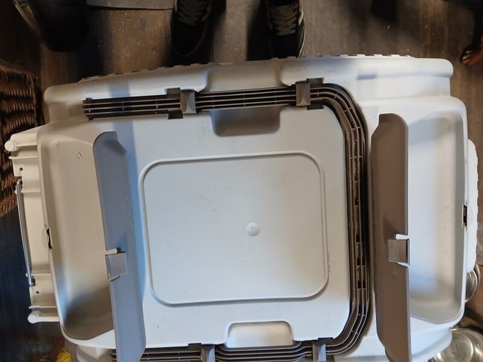 dog travel crate