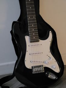 3/4 Size LA Electric Guitar