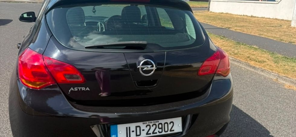 2011 Opel Astra