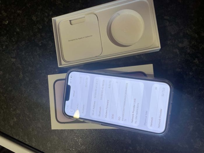 iPhone 14 Plus sim free 128GB mint condition with box