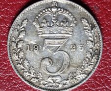 1925 United Kingdom 3 Pence - George V silver coin #1