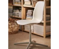 White Swivel Office Chair