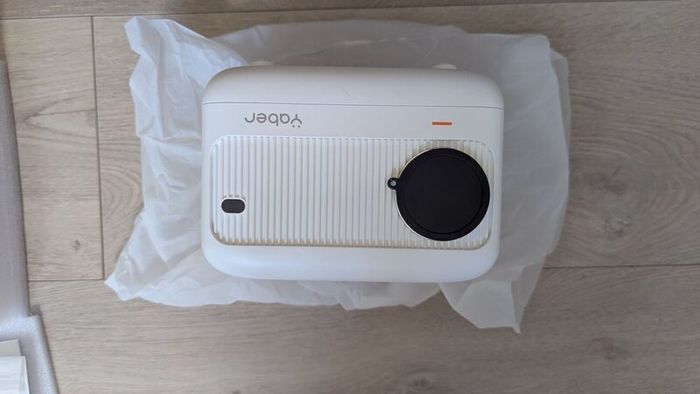 Yaber Mini Projector E1