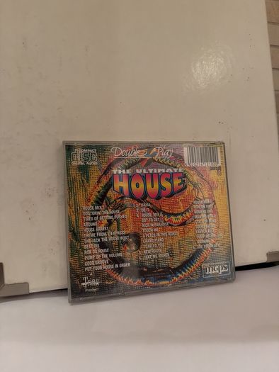 c.d the ultimate house dance CD