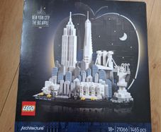 LEGO Architecture 21066 New York City: The Big Apple
