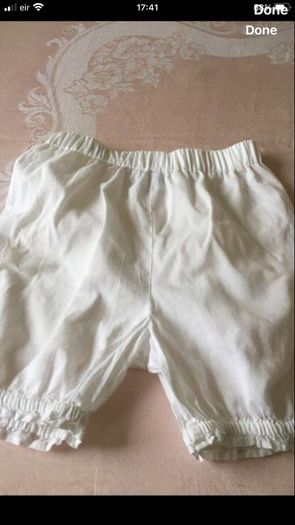 Girls shorts 9/12 mths