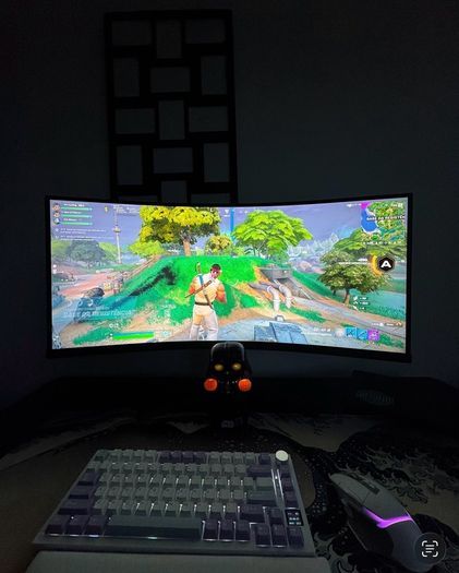 Gaming Monitor 34''