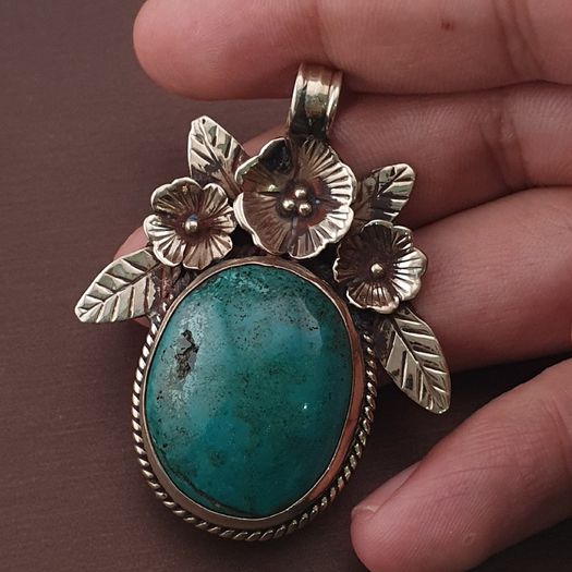 Vintage Floral Desgin Brass & Turqouise Pendant