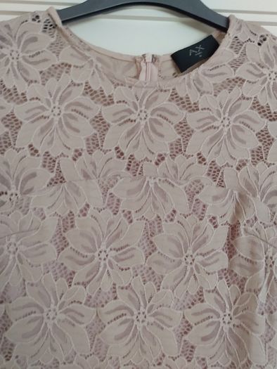 Women's dress