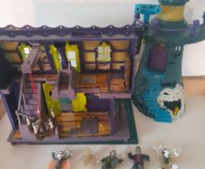 Scooby-Doo Haunted House Playset & Figures